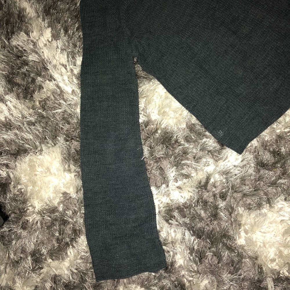 SOLD - Picture 4 of 6